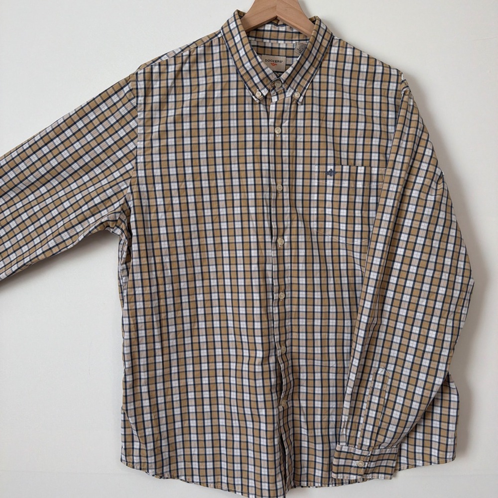 Dockers Shirt Mens XL Long Sleeve Button Down Tan Navy Plaid Classic Fit Pocket